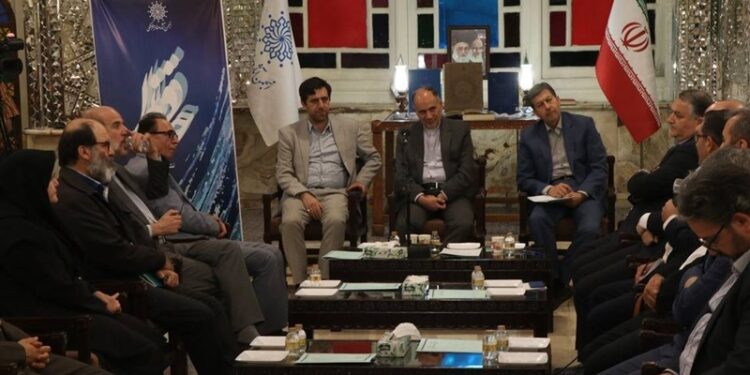 برگزاری مسابقه طراحی پوستر و نگارگری با موضوع حافظ شیرازی