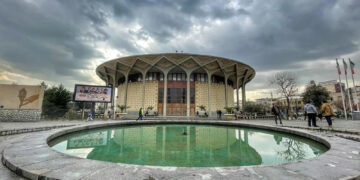 اقدامات خوبی برای محوطه‌ تئاتر شهر انجام شده است