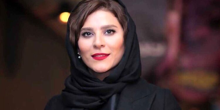 سحر دولتشاهی