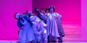 کارگردان تئاتر