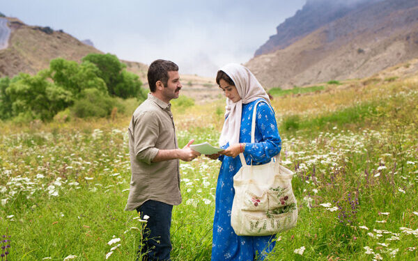 نمایش و نقد ملاقات خصوصی