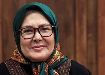 آفرین عبیسی