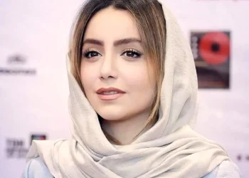 نازنین بیاتی