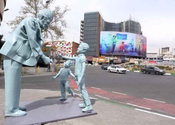 انتقاد از نحوه جمع‌آوری مجسمه‌های شهری توسط شهرداری تهران